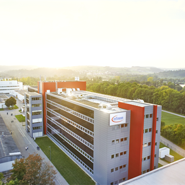 The Graphene Flagship's Graphene Connect Electronics and Flexible Electronics industry workshop was co-organised by Infineon and hosted at Infineon’s premises in Regensburg, Germany.