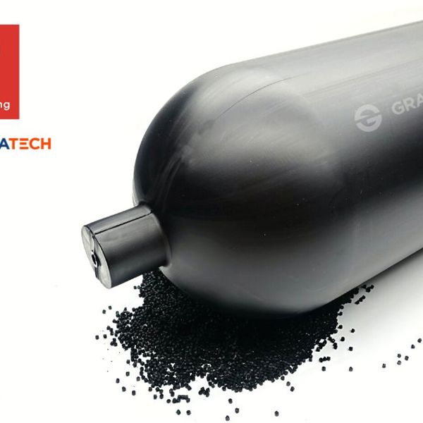 Graphamatech and ST Blowmoulding collaborated on creating blow moulded liners, such as the one pictured, for storing hydrogen gas.