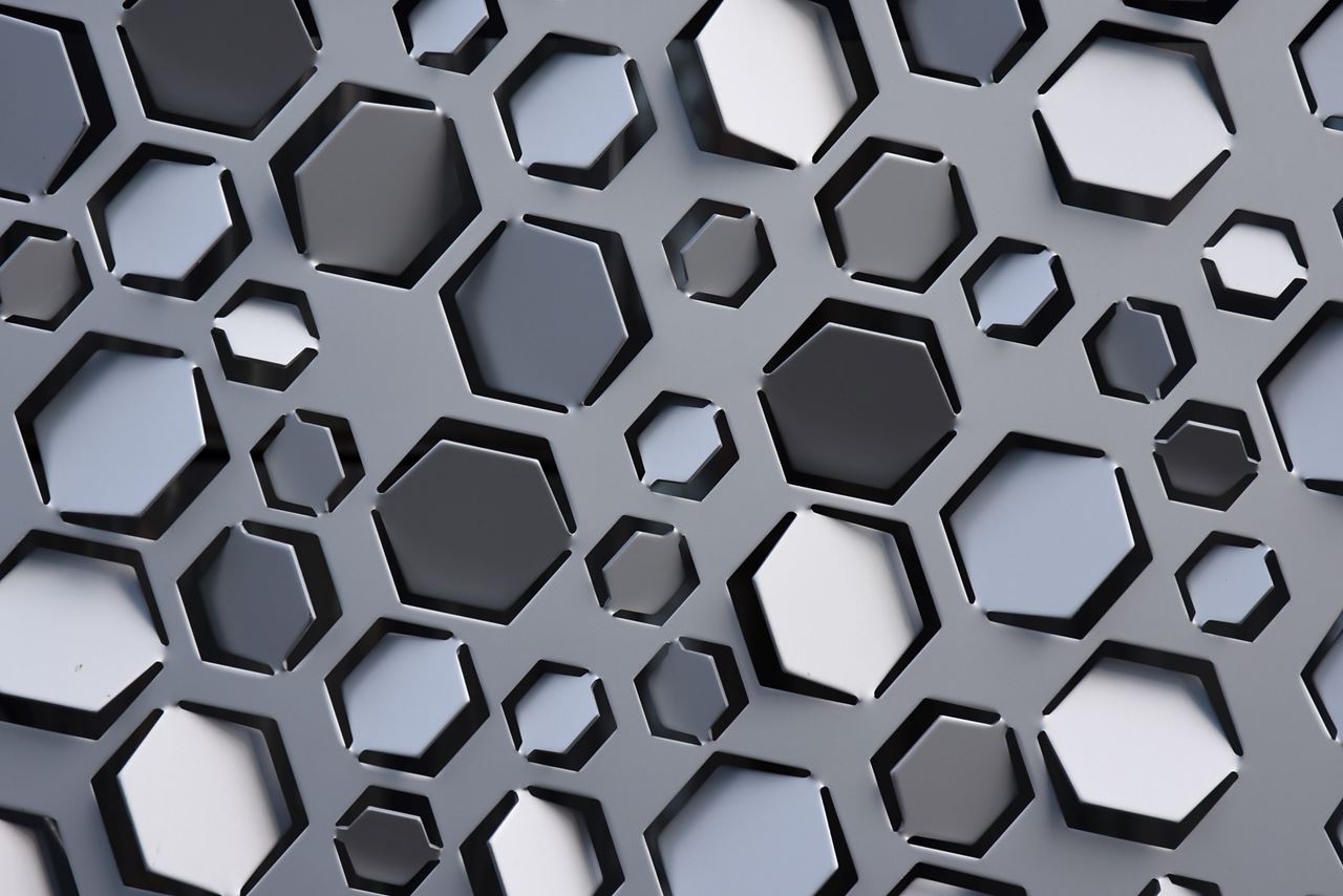 Graphene to remove heavy metals