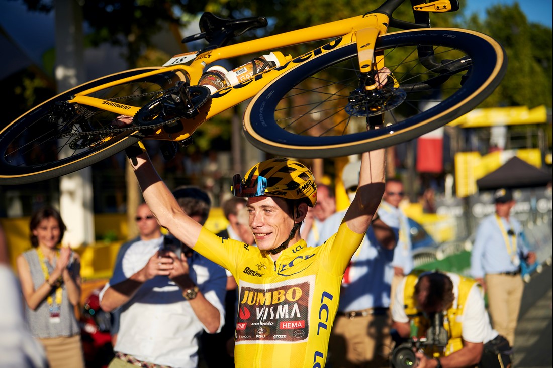 Jonas Vingegaard wins the Tour de France 2022 riding on Vittoria spa’s graphene race tyres (credit: Vittoria Spa) 