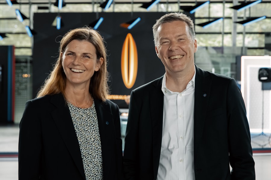 Graphene Week 2023 Chairs, Anna Andersson and Patrik Johansson