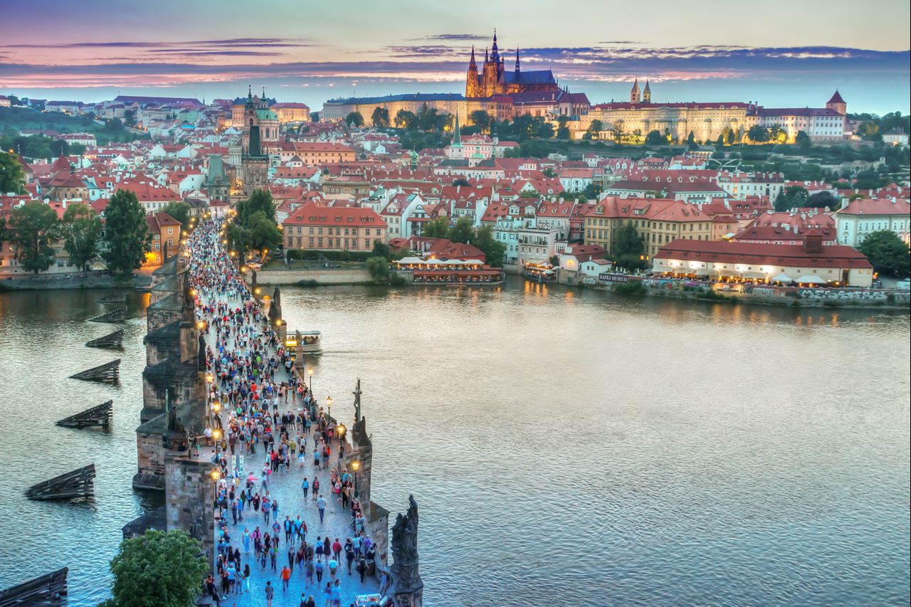 Graphene Week 2024 will be held in Prague, Czech Republic!