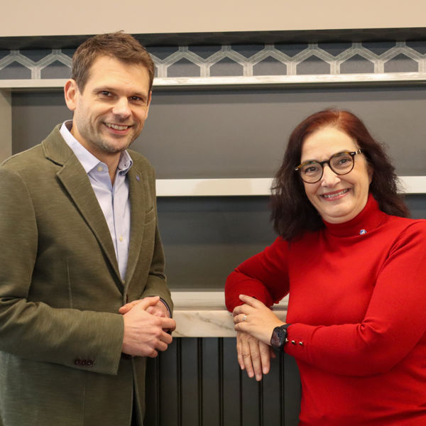 Alexey Tarasov and Elvira Fortunato